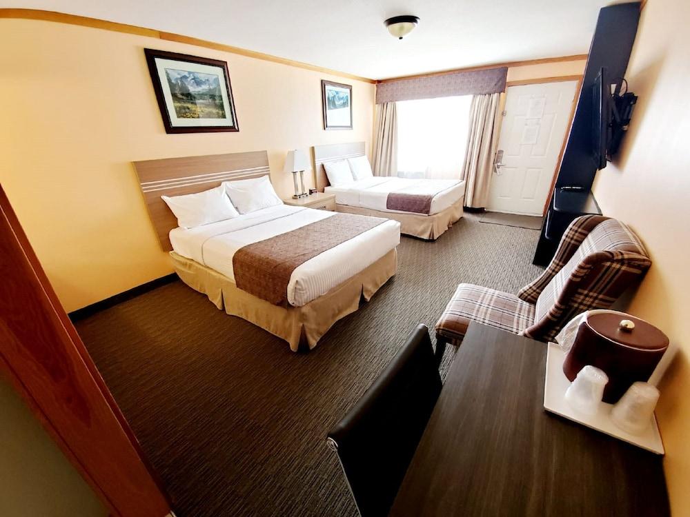 Travelodge By Wyndham Golden Sportsman Lodge Exterior foto